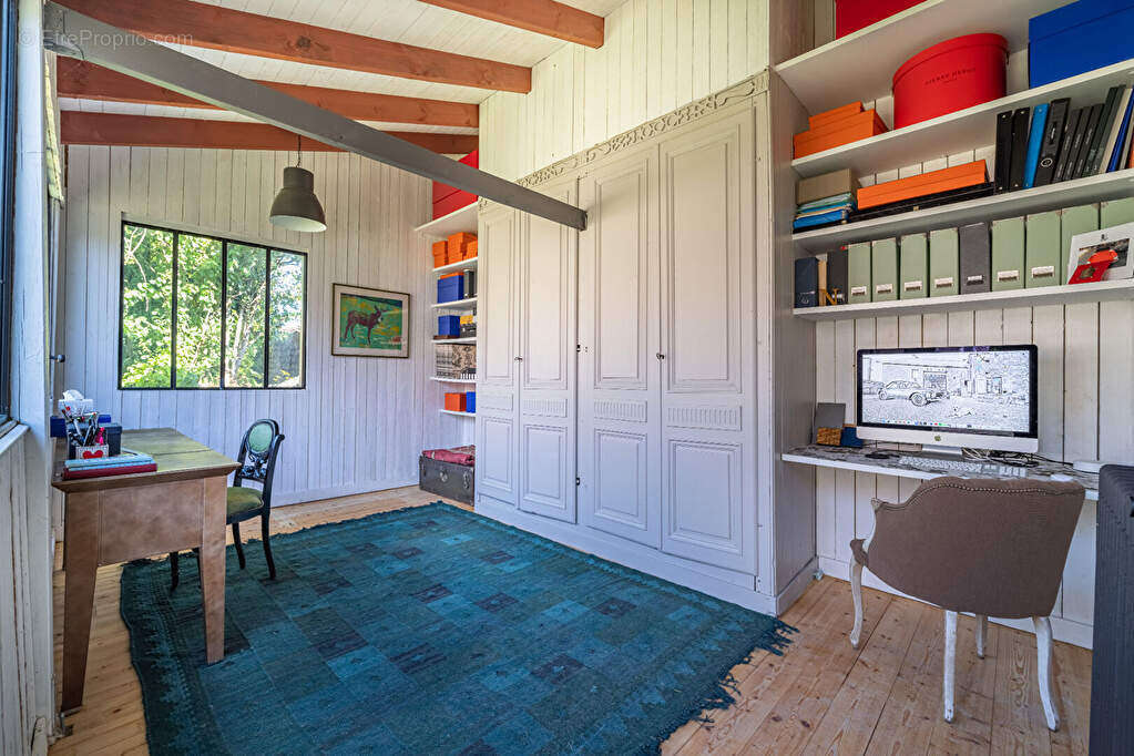 Maison à BAZOCHES-LES-HAUTES