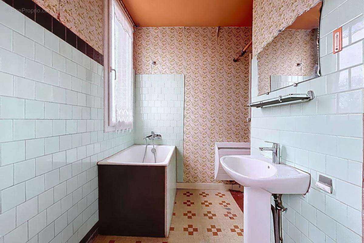 Maison à LIVRY-GARGAN