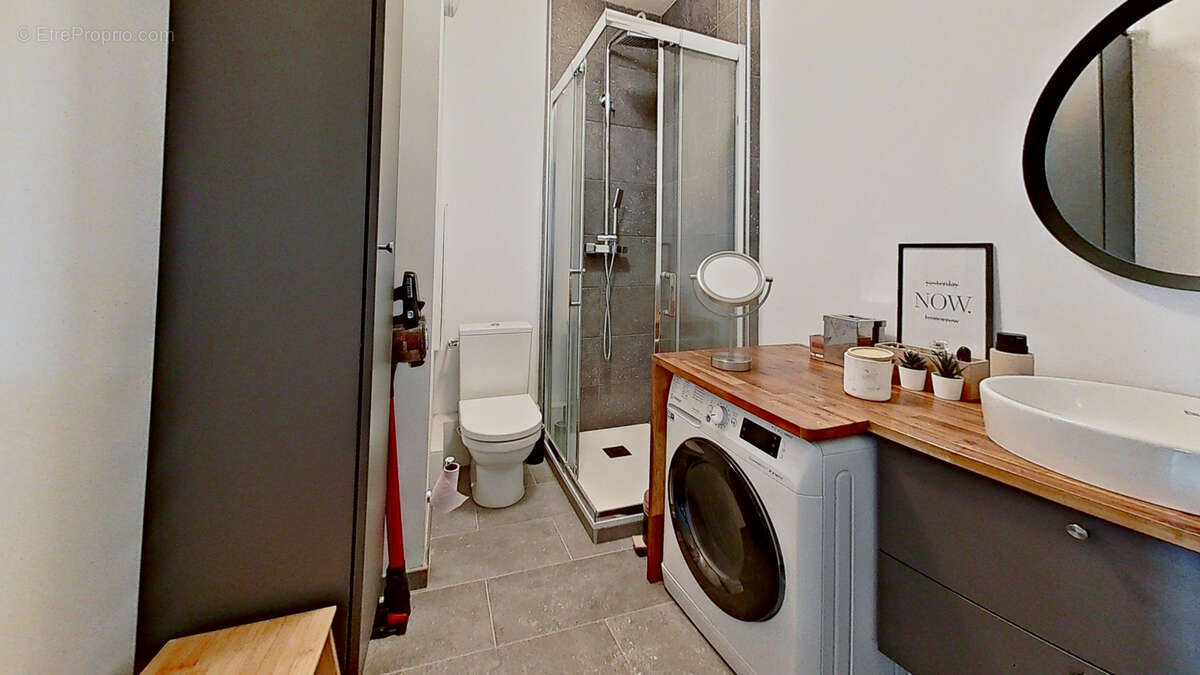 Appartement à LYON-7E