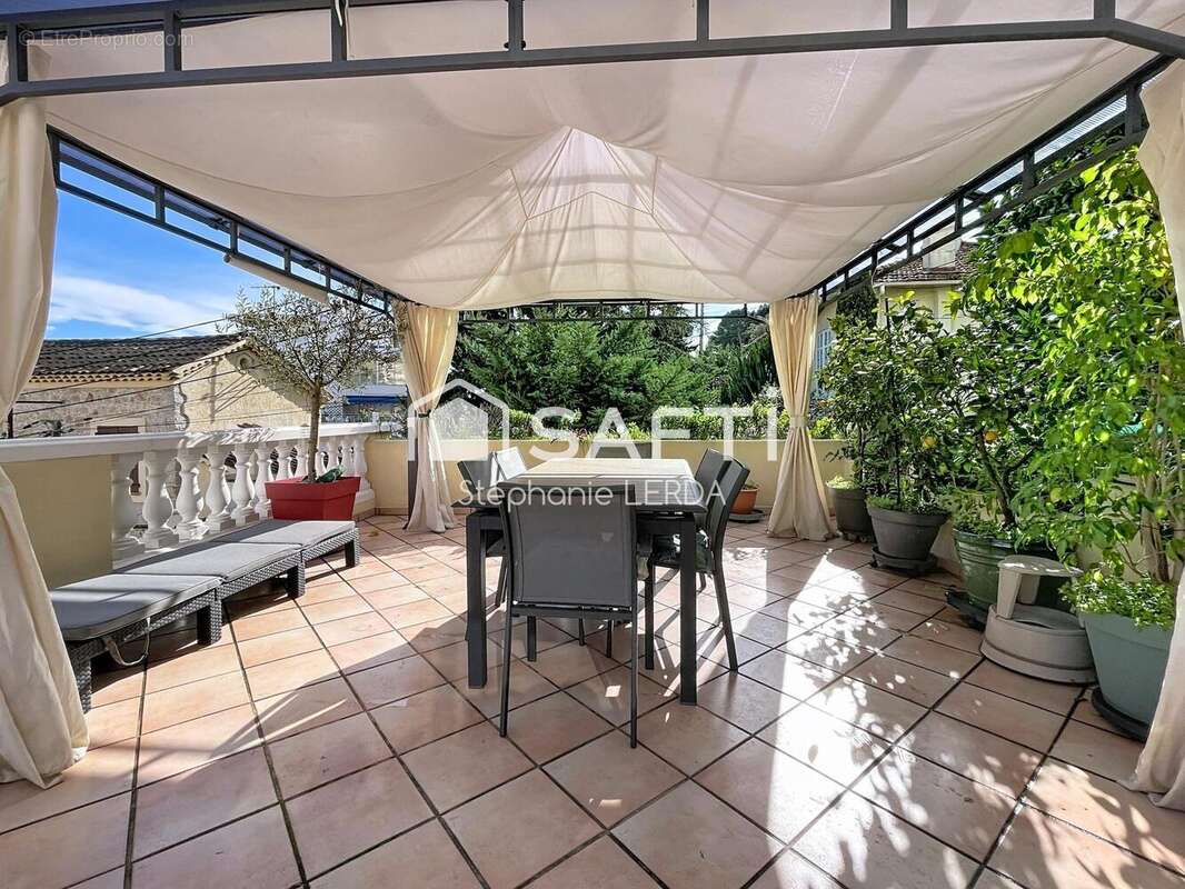 Photo 2 - Appartement à LE CANNET