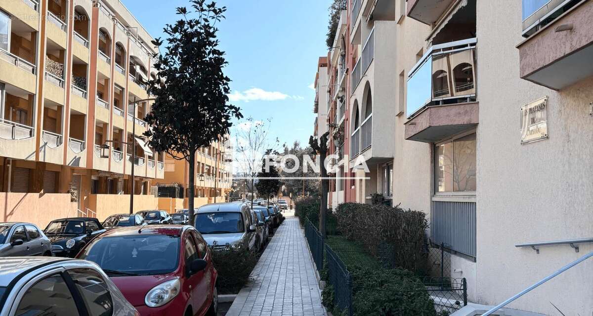 Appartement à MANDELIEU-LA-NAPOULE