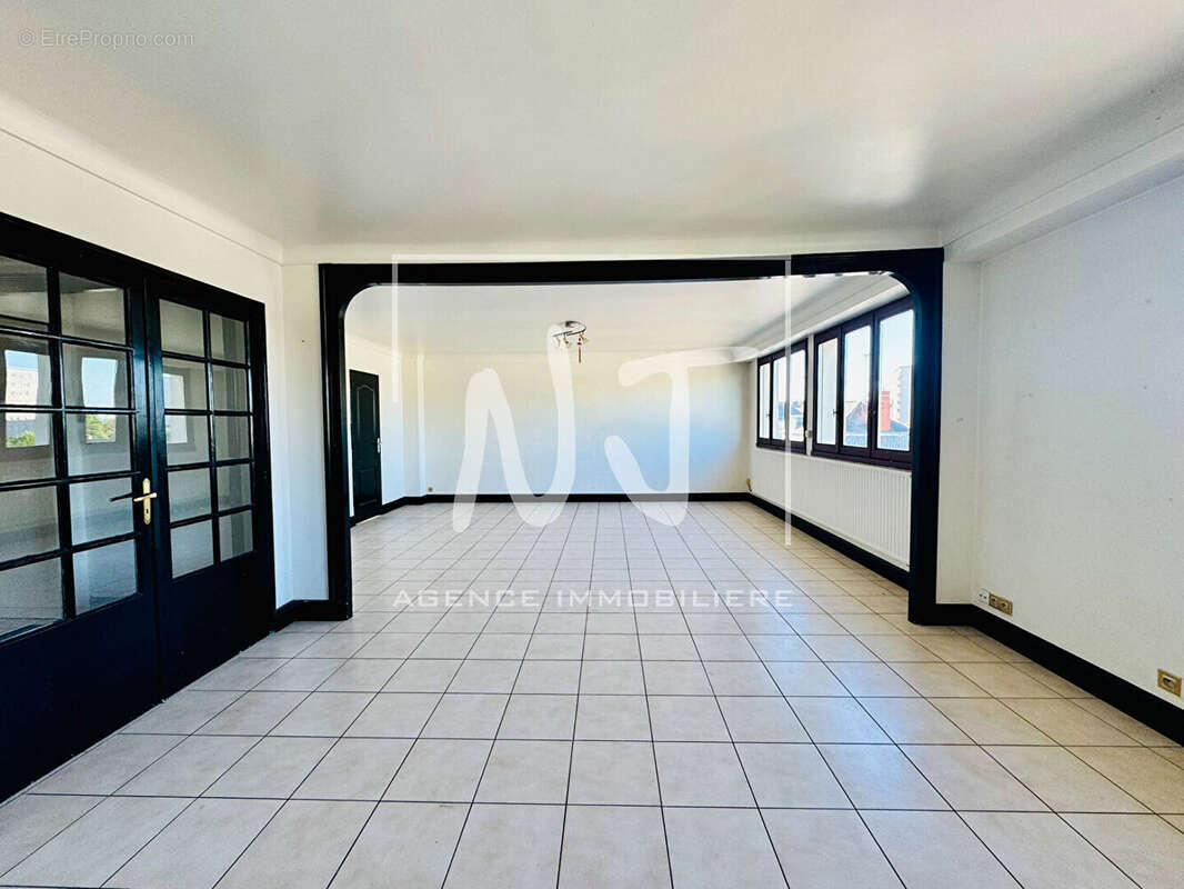 Appartement lumineux à vendre à Angers (quartier Madeleine) avec terrasse - photo 6