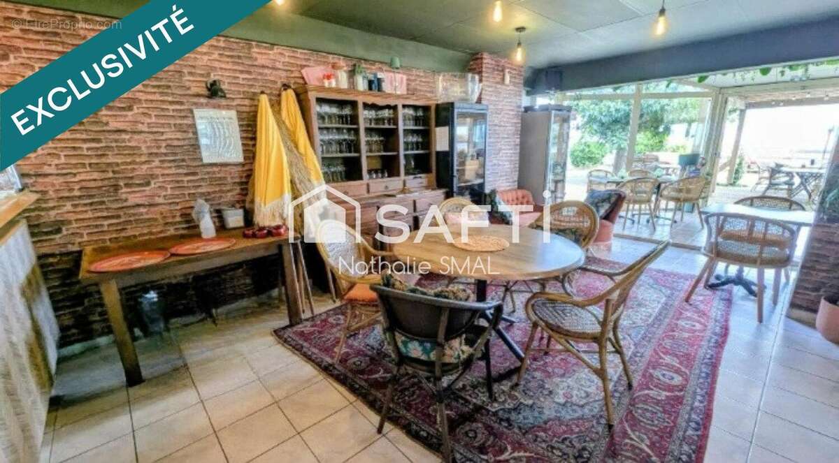 Photo 6 - Commerce à FLEURY