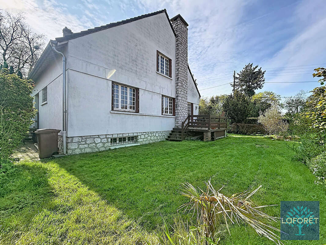 Maison à VIGNEUX-SUR-SEINE