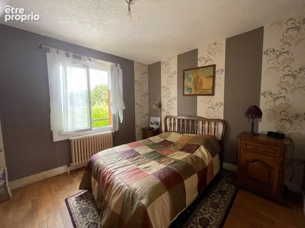 Pavillon sur sous sol indépendant proche LA BAZOCHE GOUET - photo 12