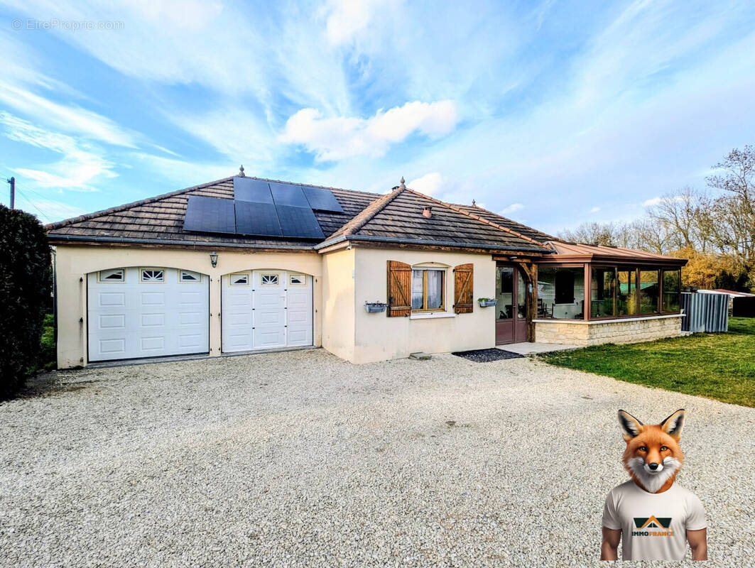 Maison à ASSENAY