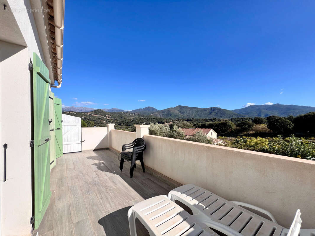 Maison à BASTELICACCIA