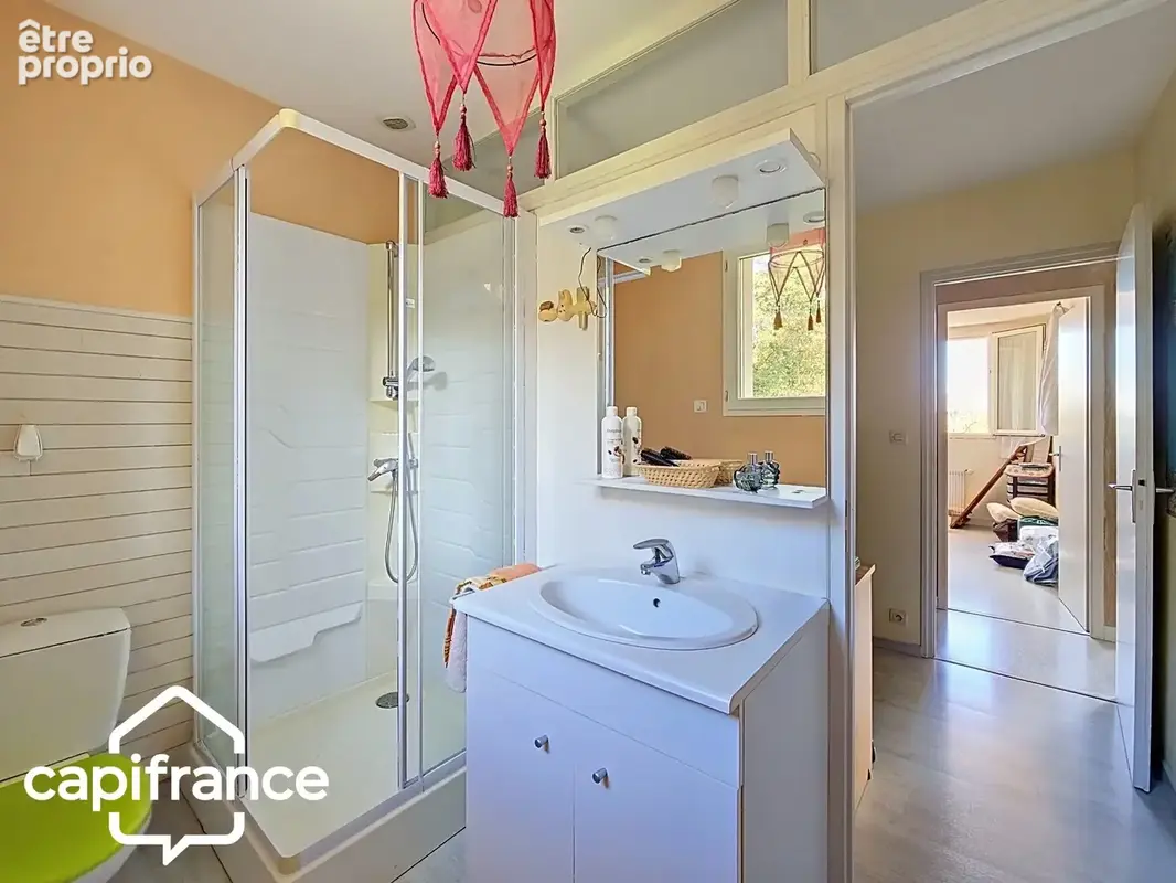 Maison de 169 m2- proche Thouars-terrain de 2000m2 - 4 chambres et + - photo 8