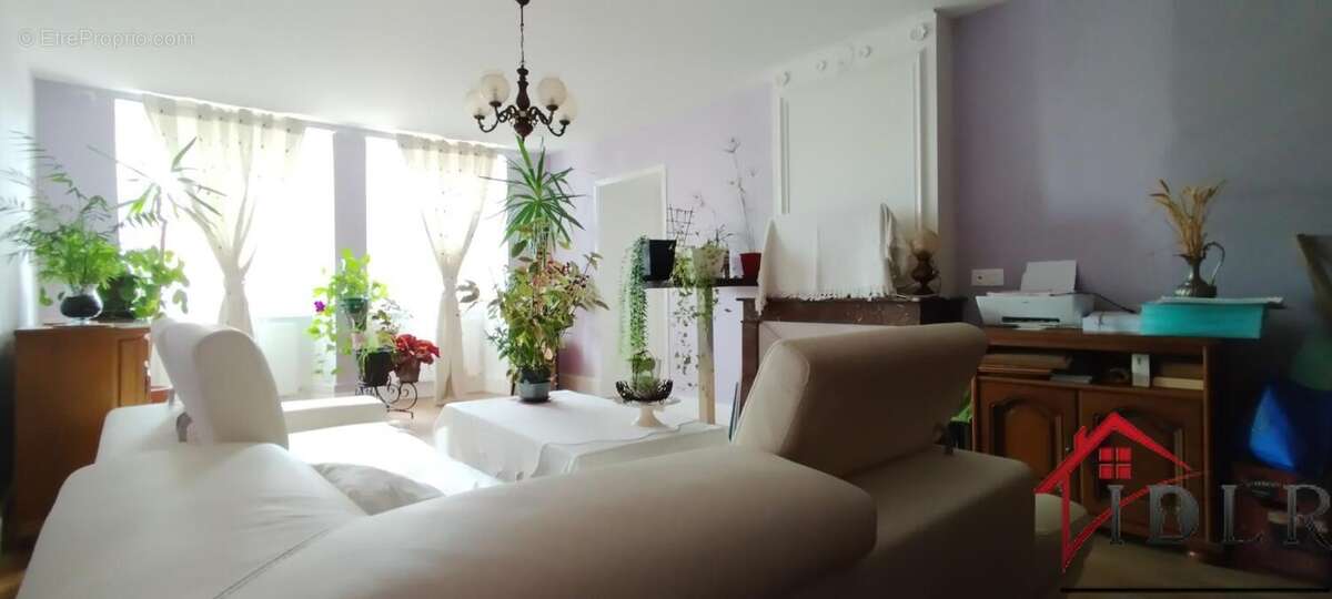 Maison à VAL-DE-MEUSE