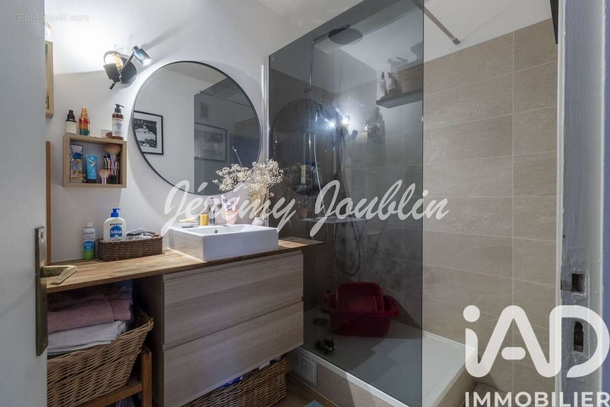 Photo 6 - Appartement à LA CELLE-SAINT-CLOUD