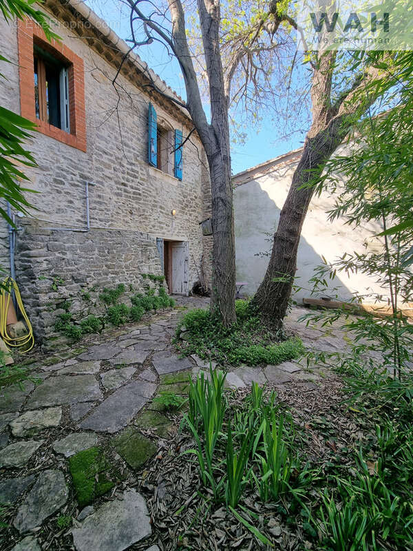 Maison à SAINT-BAUZILLE-DE-MONTMEL
