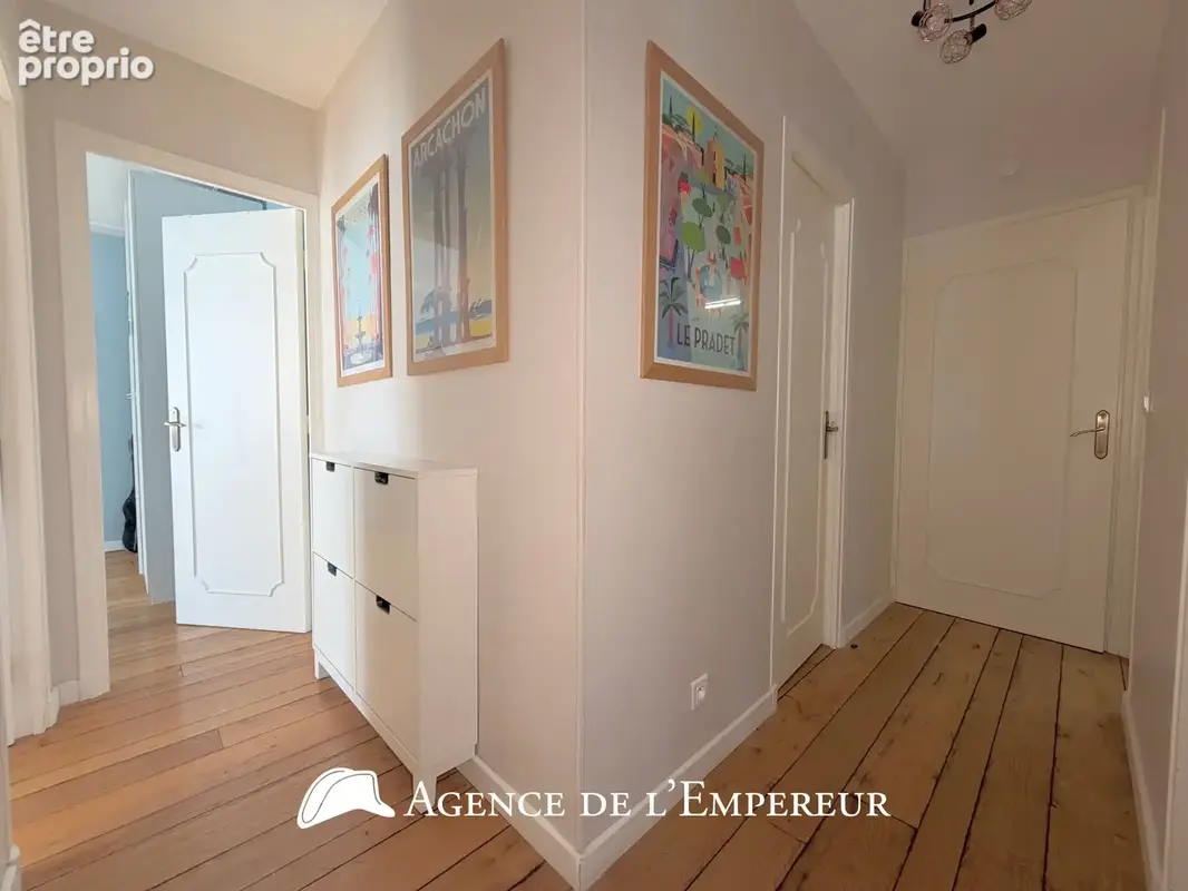 5 pièces, 101,3 m2, balcon, cave et parking. DPE C - photo 9