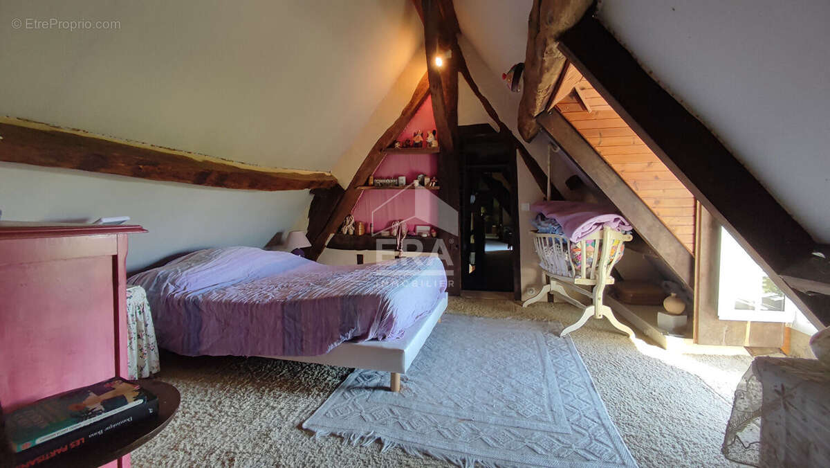 Maison à THIRON-GARDAIS