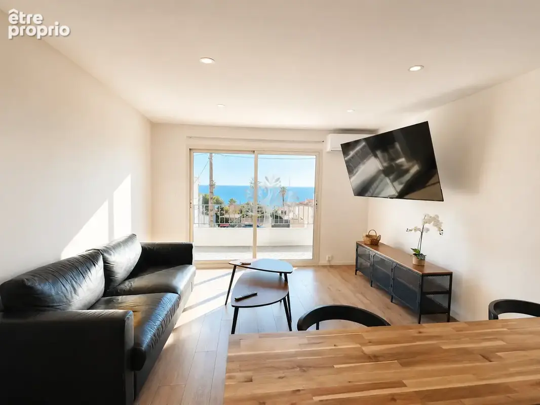 Appartement à SIX-FOURS-LES-PLAGES
