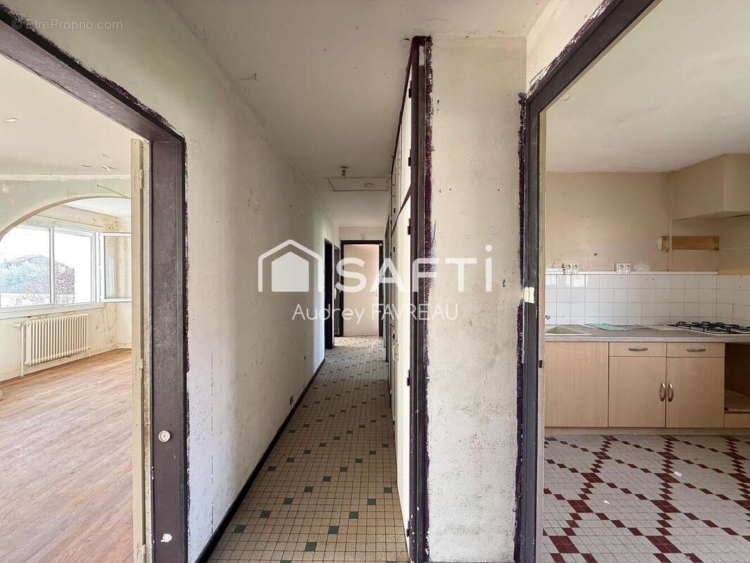 Photo 2 - Maison à CHATILLON-SUR-THOUET