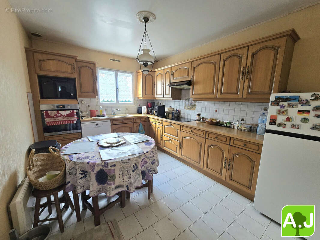 Maison à EZY-SUR-EURE