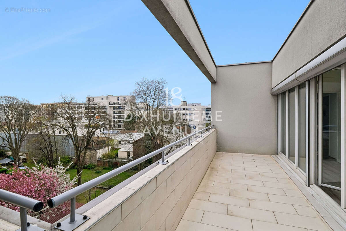 Appartement à SAINT-OUEN