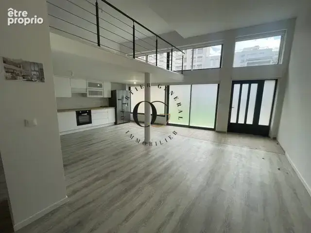 Loft quasi neuf 4/5P 150m² - photo 2