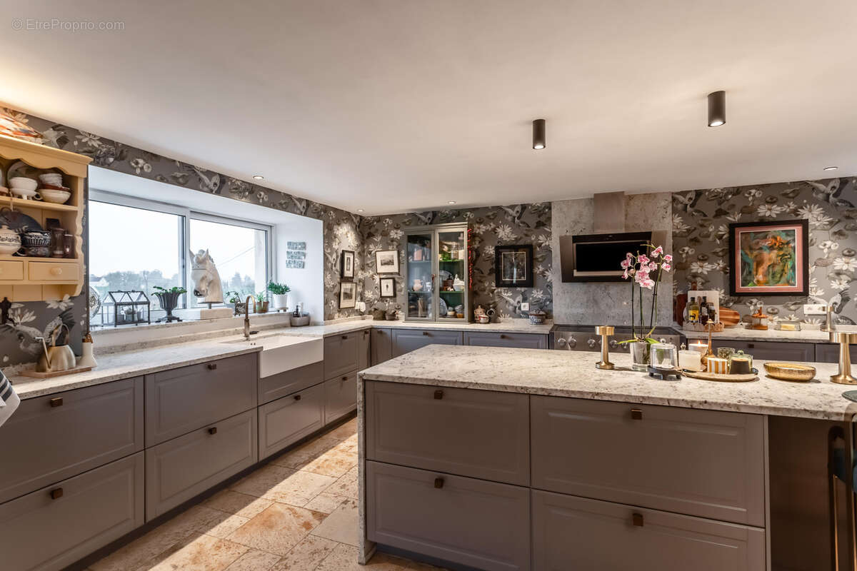 Maison à LAVERCANTIERE