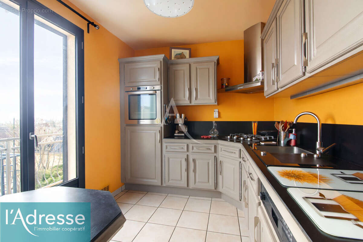 Maison à SAVIGNY-SUR-ORGE