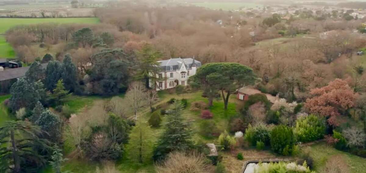 Maison à LEGUEVIN