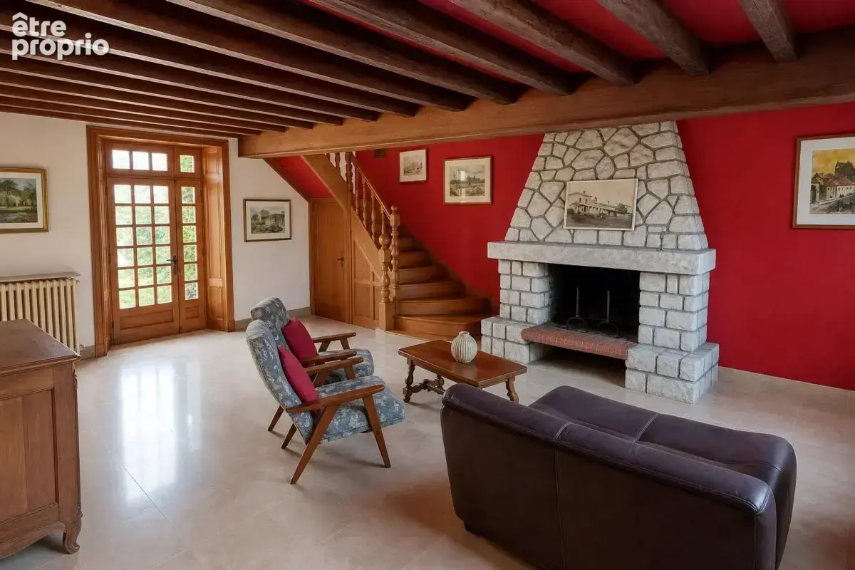Élégante Maison Historique à Saint-Mathieu - photo 4