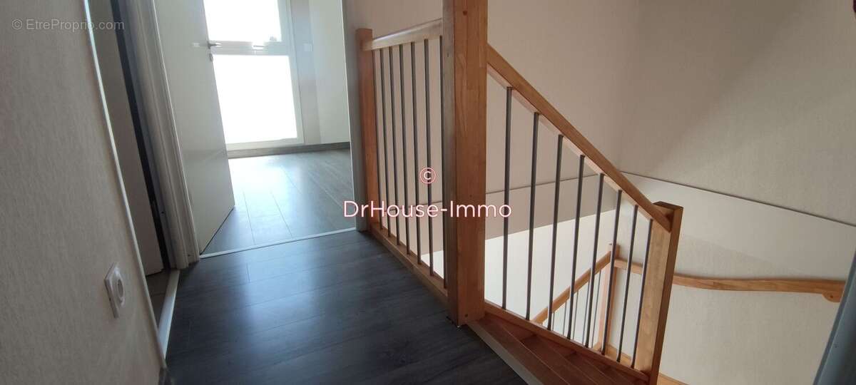 Maison à LABARTHE-SUR-LEZE