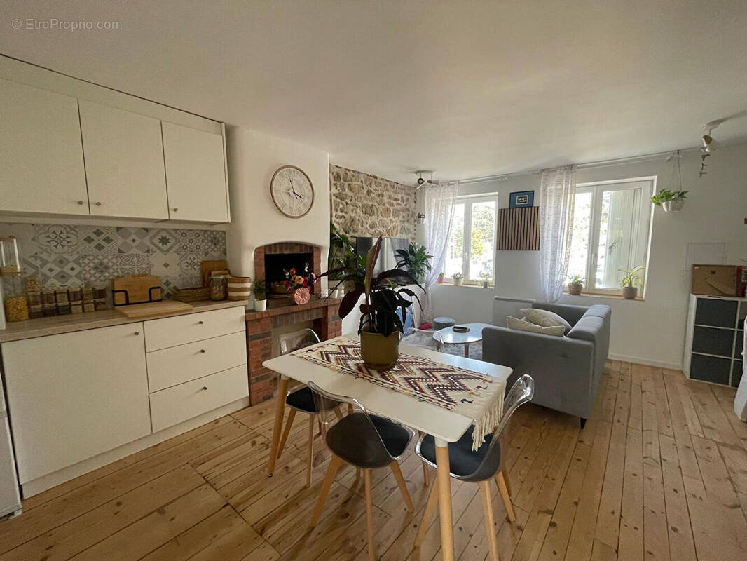 Appartement à LA TALAUDIERE