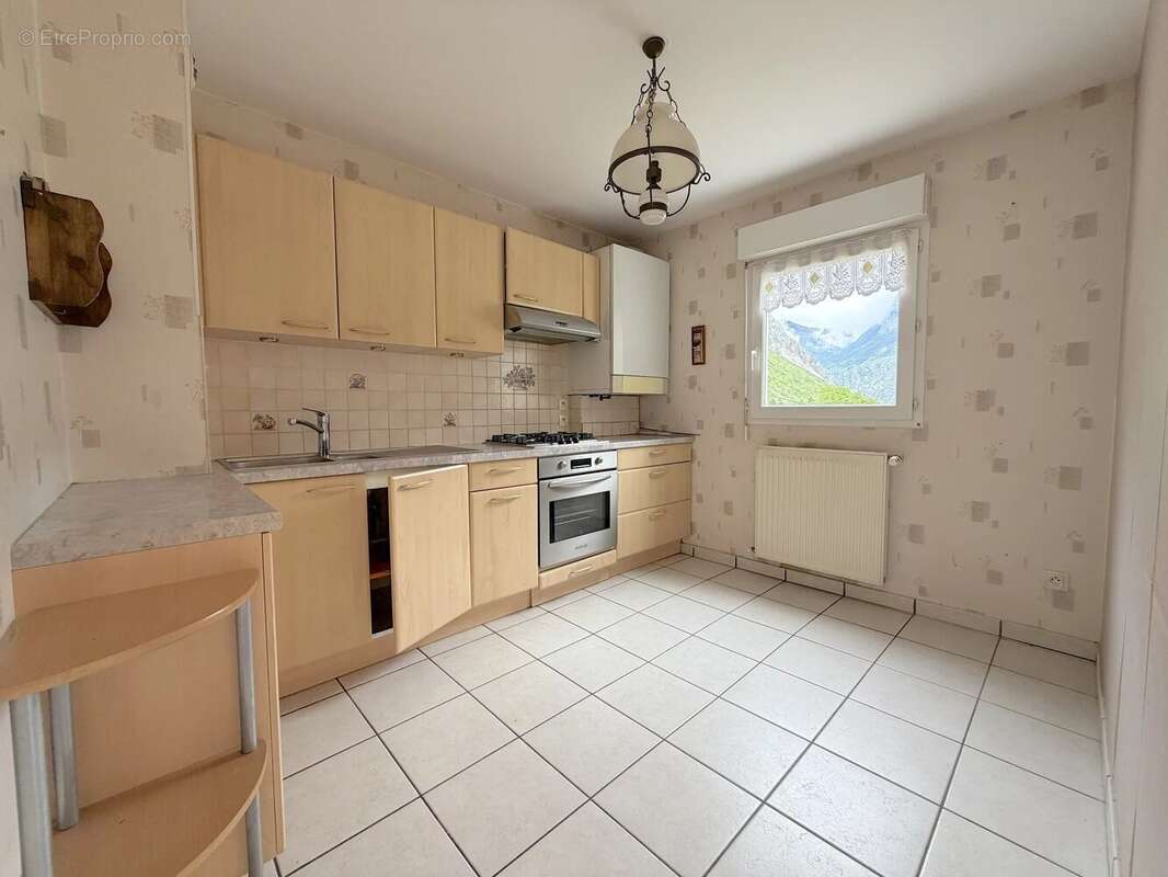 Appartement à SAINT-JEAN-DE-MAURIENNE