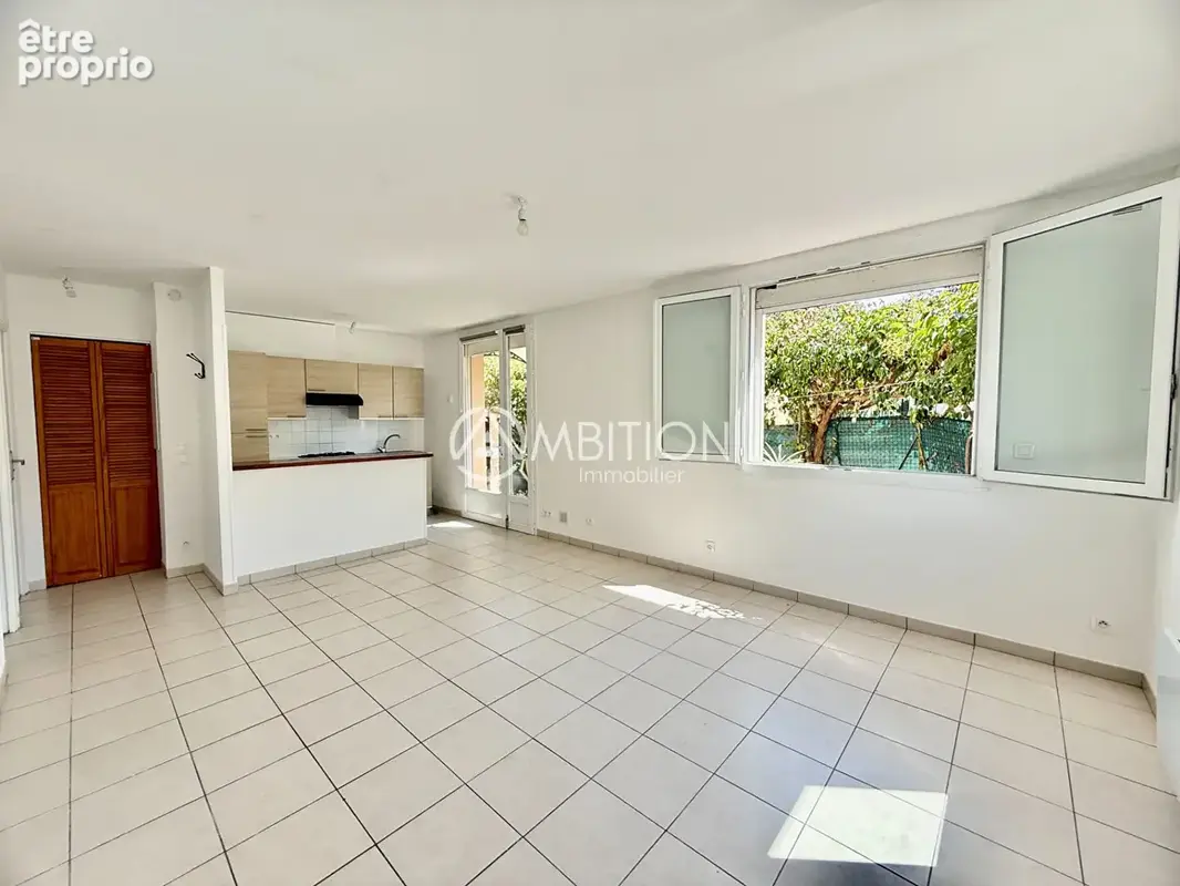Appartement à SAINT-RAPHAEL