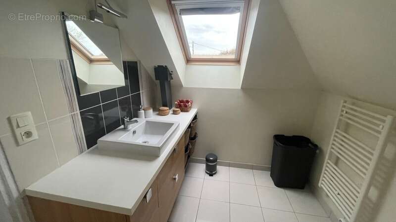 Maison à MUR-DE-BRETAGNE