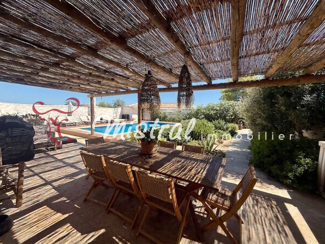 Maison saintes maries de la mer plain pied 3 chambres acces grand radeau - photo 2