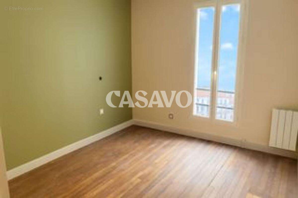 Appartement à LEVALLOIS-PERRET