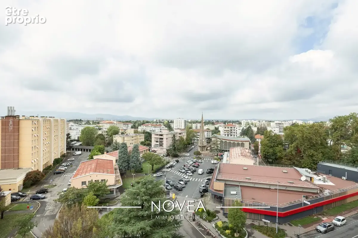 Appartement à SAINTE-FOY-LES-LYON