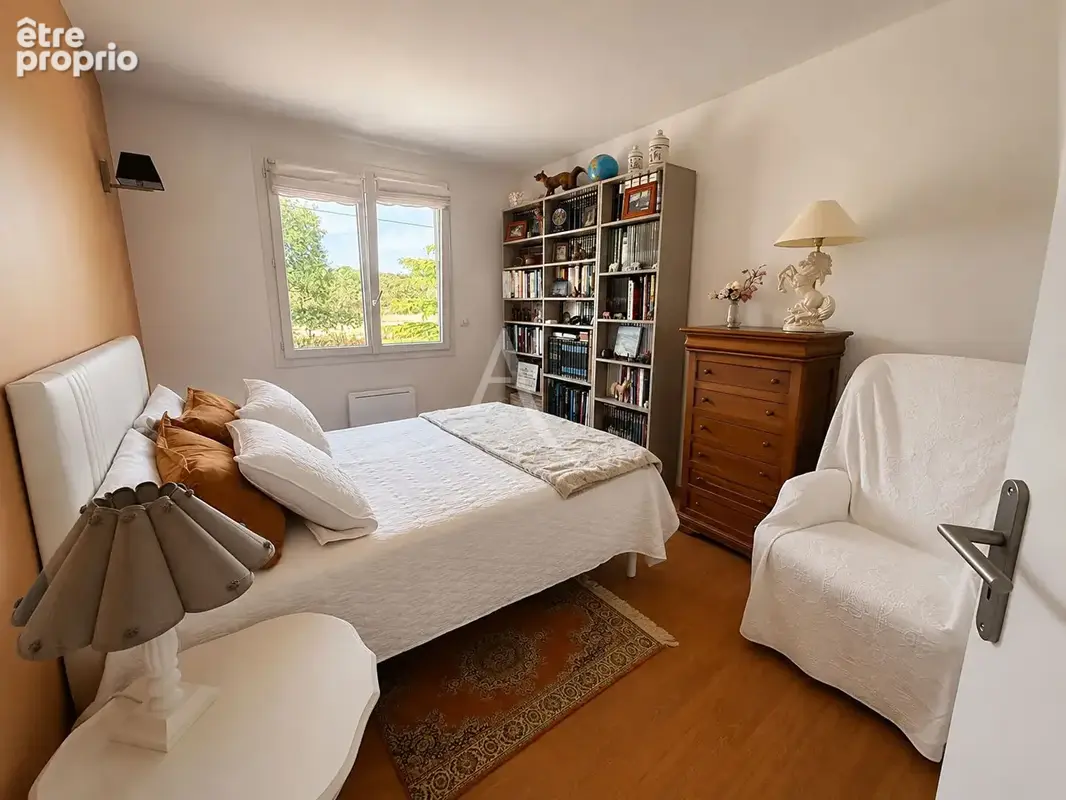 Maison Coueron avec grand garage et terrain - photo 12