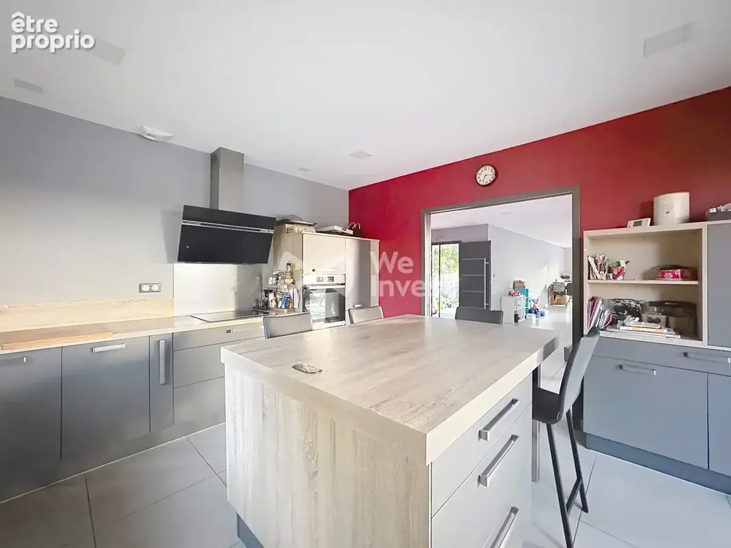 Maison 7 pièces 225 m² à vendre à Manzat (63410) - photo 6