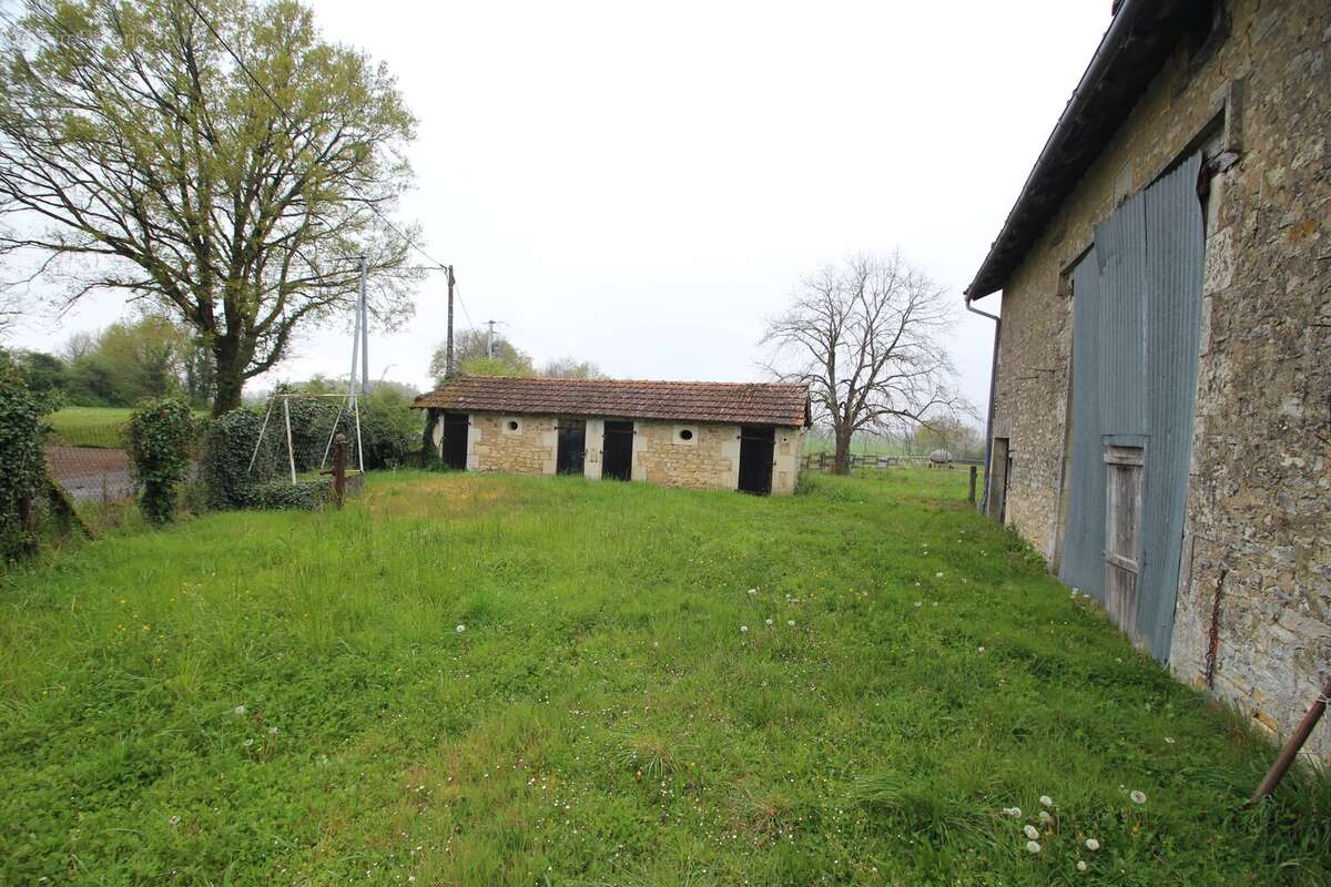 Maison à CHASSIECQ