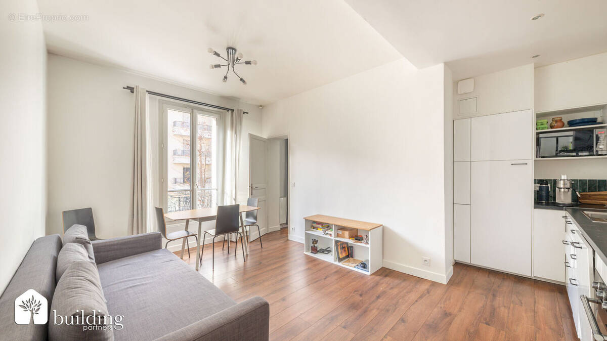 Appartement à LEVALLOIS-PERRET