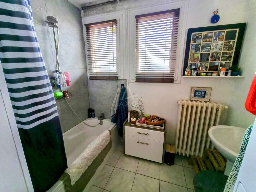 Maison à MORTAGNE-SUR-SEVRE