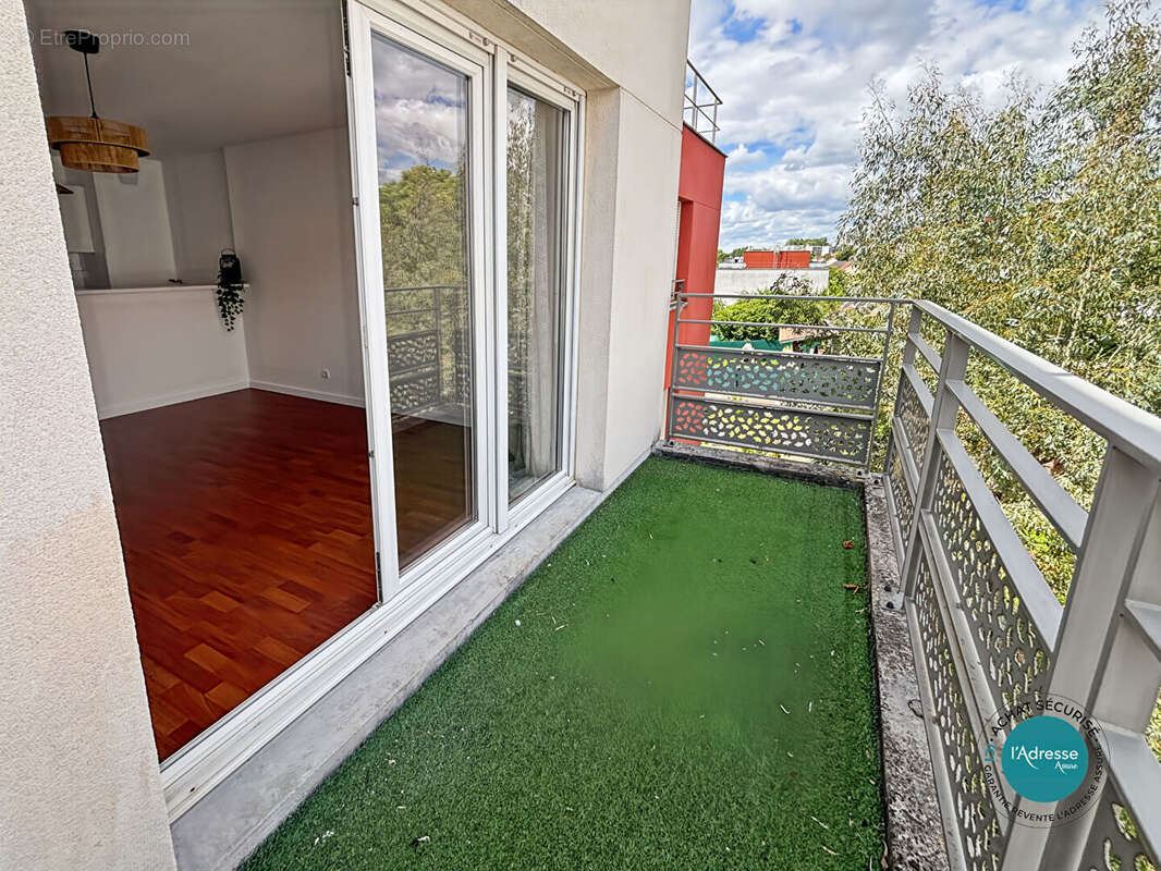 Appartement à CORBEIL-ESSONNES