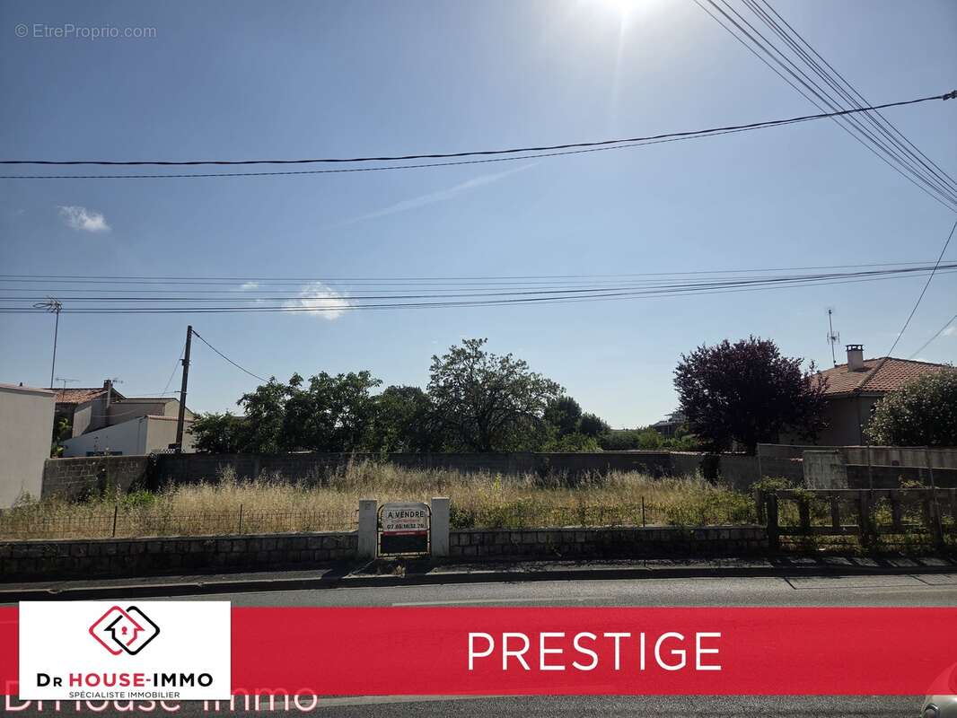 Terrain à LA ROCHELLE