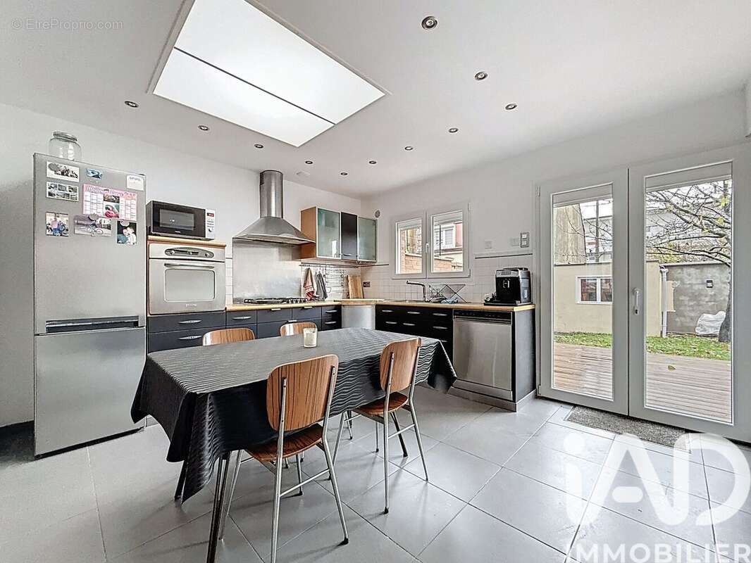 Photo 2 - Maison à WATTRELOS