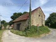 Terrain à PEYRAT-LE-CHATEAU