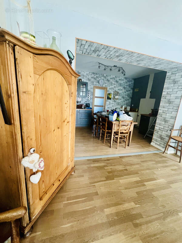 Maison à VILLERS-BRETONNEUX