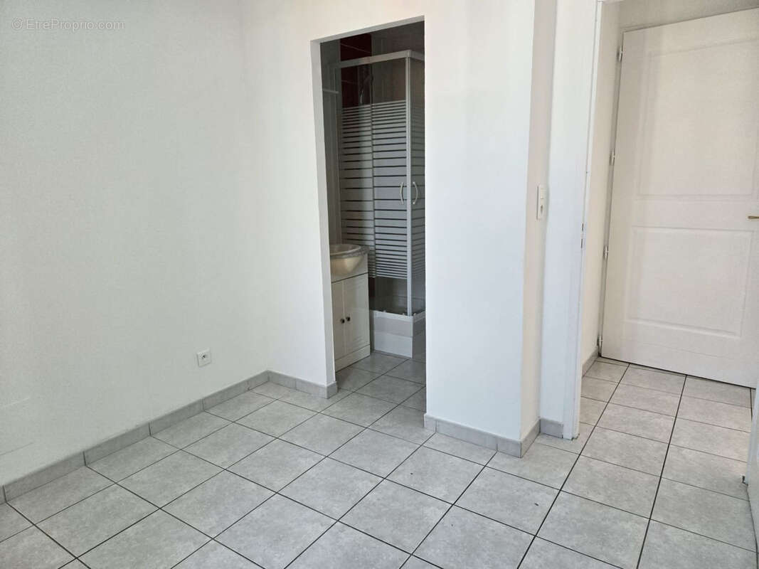Appartement à MONTAGNAC