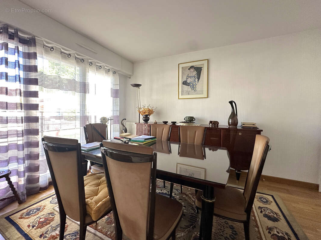 Appartement à PLAISIR