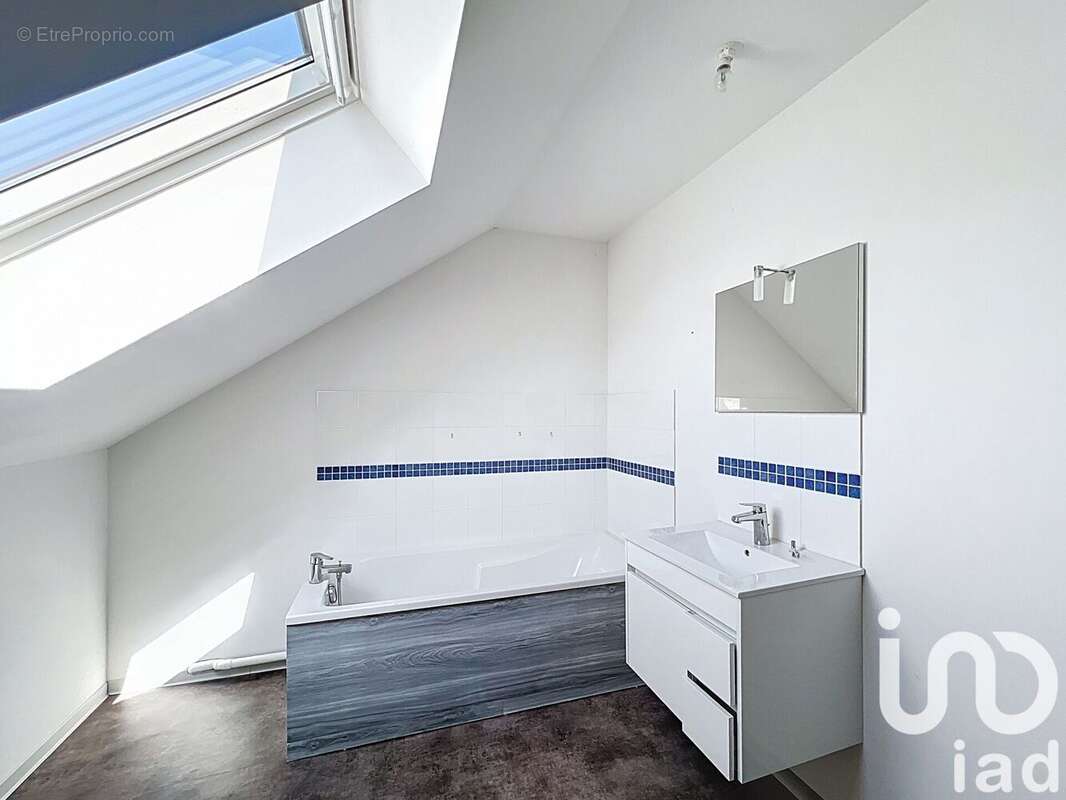 Photo 8 - Maison à CHOOZ