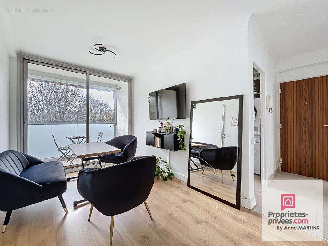 Appartement à SAVIGNY-SUR-ORGE