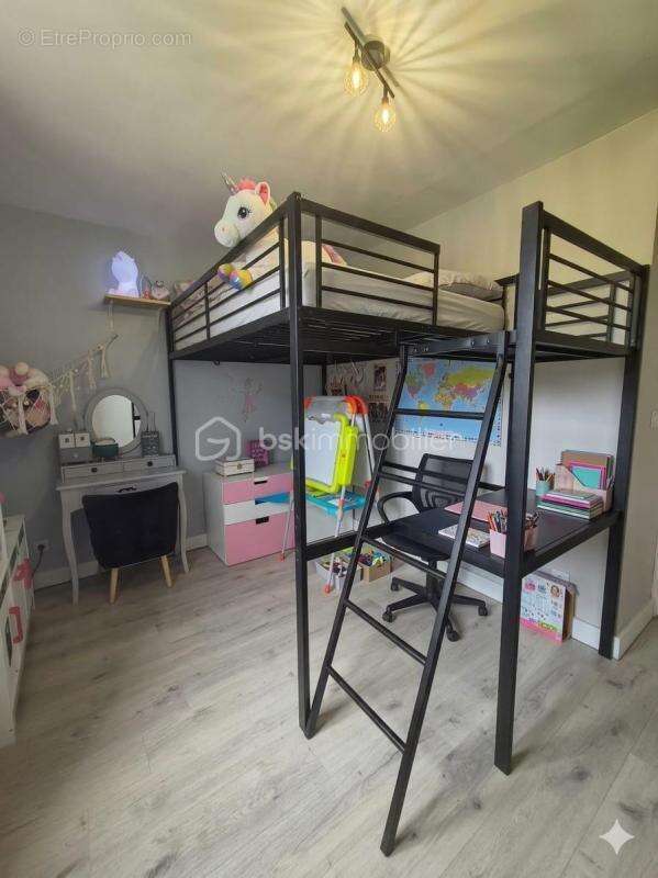 Villa individuelle plain pied - 3 chambres dont suite parentale - bureau - garage - piscine - photo 14