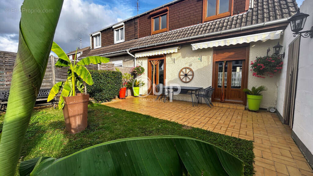 Maison à NOYELLES-GODAULT